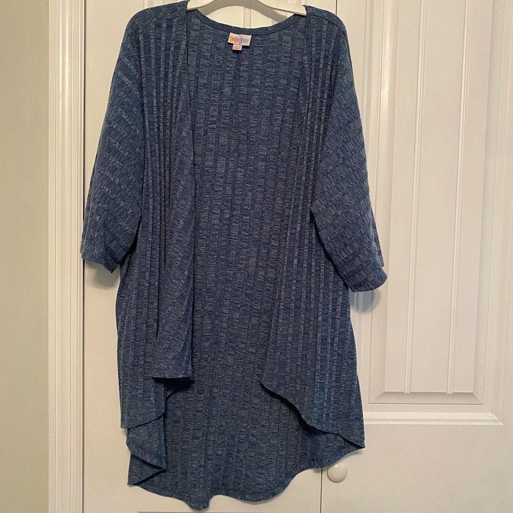 LuLaRoe 🪷 Blue Lindsay Kimono Size S